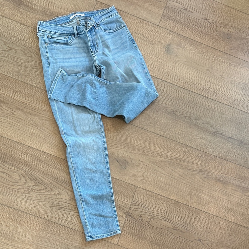 Levi's Light Blue Women's Skinny Jeans